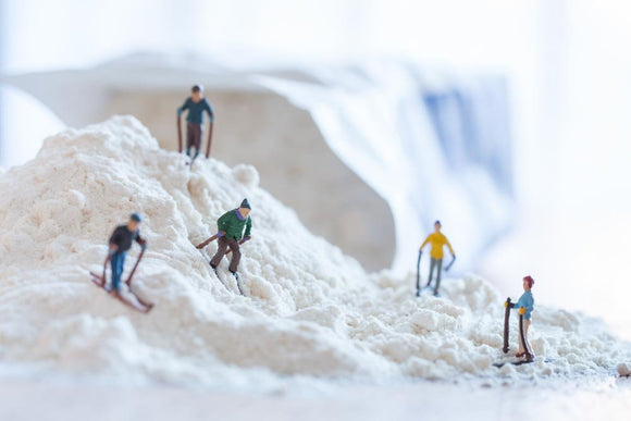 Tiny People - Wheat flour skiing